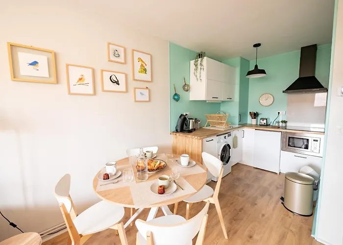 2/4 Pers. + Parking / Le Perchoir شقة *